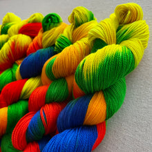 Load image into Gallery viewer, Birds of a Feather Hand Dyed 80% Merino Wool, 20% Recycled Nylon Superwash Sock/Fingering Yarn