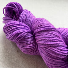 Load image into Gallery viewer, Levitating (Lot 2) Hand Dyed Merino Wool & Recycled Nylon Superwash Sock/Fingering Yarn