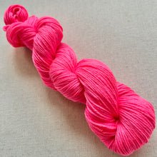 Load image into Gallery viewer, OOAK Variant of Yummy (Trial 5) Hand Dyed Merino Wool Superwash DK Yarn