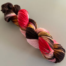 Load image into Gallery viewer, OOAK Variant of Sugar (Trial 3) Hand Dyed Superwash 100% Merino Wool Chunky Yarn