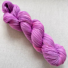 Load image into Gallery viewer, OOAK Variant (Trial 8) of Levitating - Hand Dyed Merino Wool & Recycled Nylon Superwash Yarn