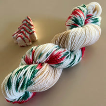 Load image into Gallery viewer, It’s Beginning to Look a Lot Like Christmas Hand Dyed 80% Superwash Merino Wool, 20% Baby Alpaca Worsted Yarn
