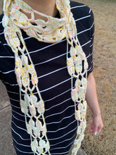 Load image into Gallery viewer, Happy (Hot Air Balloon) Scarf Crochet Pattern - One Hank Wonder