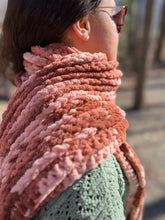Load image into Gallery viewer, Something to Love Scarf Easy Crochet Pattern_ Version With Bernat Blanket Yarn