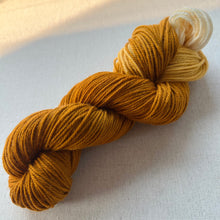 Load image into Gallery viewer, OOAK variant of Home for the Holidays (Trial 13) Hand Dyed Superwash 100% Merino Wool Worsted Yarn