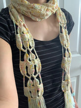 Load image into Gallery viewer, Happy (Hot Air Balloon) Scarf Crochet Pattern - One Hank Wonder