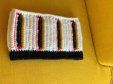 Load image into Gallery viewer, Gypsy Cowl Crochet Pattern