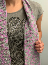 Load image into Gallery viewer, Venus Handmade Merino Wool Sparkly Scarf with Fringe