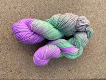 Load image into Gallery viewer, Venus Hand Dyed Superwash 100% Merino Wool Aran Yarn