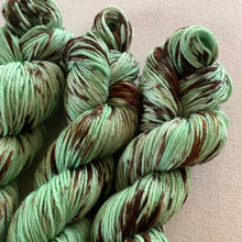 Load image into Gallery viewer, Melting (Mint Chocolate Chip Ice Cream) - Extra Chocolate Version - Hand Dyed Superwash 100% Merino Wool Worsted Yarn