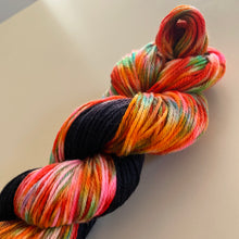 Load image into Gallery viewer, Hiiiiiii Hand Dyed Superwash 100% Merino Wool Worsted Yarn