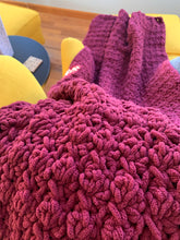 Load image into Gallery viewer, Handmade Falling Blanket in Merlot