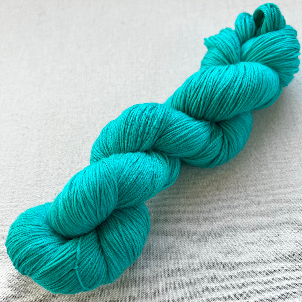 Did you know that there’s a tunnel under Ocean Blvd Hand Dyed Superwash Merino Wool, Cashmere & Recycled Nylon Sock Yarn