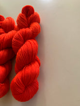 Load image into Gallery viewer, Tiny Dancer Hand Dyed Superwash 100% Merino Wool Lace Yarn
