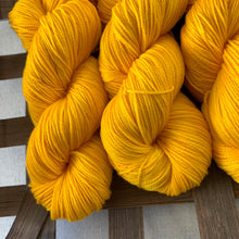 Load image into Gallery viewer, Hankaroni Hand Dyed Superwash 100% Merino Wool Sport Yarn
