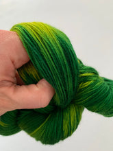 Load image into Gallery viewer, Gaal Leaves Synnax - Hand Dyed Superwash 100% Bluefaced Leicester Sock Yarn
