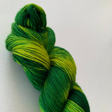 Load image into Gallery viewer, Gaal Leaves Synnax - Hand Dyed Superwash 100% Bluefaced Leicester Sock Yarn
